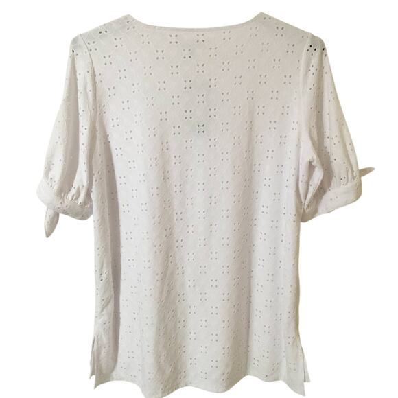 NWT Slim Factor by Investments Small Women’s Top White Hi Lo Eyelet Tied Sleeves - Picture 2 of 6